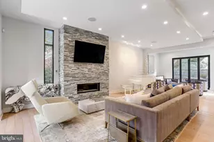 2927 Arizona Ave NW, Washington, DC 20016 - Photo 3