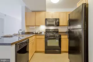 800 4th St SW, Washington, DC 20024 - Photo 9