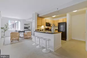 800 4th St SW, Washington, DC 20024 - Photo 17