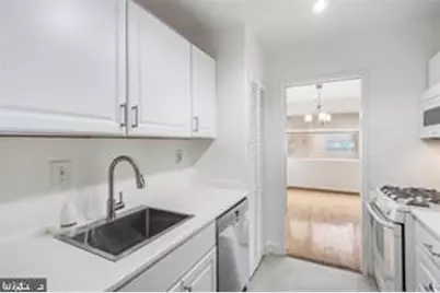 3900 Tunlaw Road NW #305, Washington, DC 20007 - Photo 19