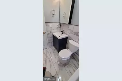 4202 Grant Street NE #301, Washington, DC 20019 - Photo 5