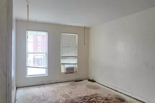 5002 Kimi Gray Ct SE, Washington, DC 20019 - Photo 17