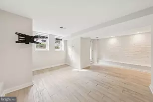 933 Westminster St NW, Washington, DC 20001 - Photo 47