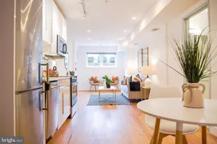 1209 G St SE, Washington, DC 20003 - Photo 7