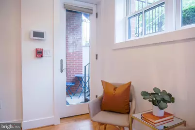1209 G Street SE #1, Washington, DC 20003 - Photo 15