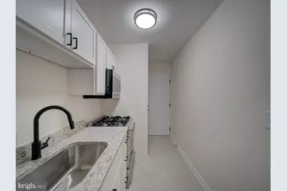 1946 I Street NE, Washington, DC 20002 - Photo 17