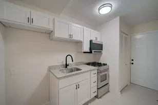 1946 I St NE, Washington, DC 20002 - Photo 15