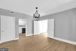 1446 Parkwood Pl NW, Washington, DC 20010 - Photo 7