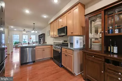 311 I Street SE, Washington, DC 20003 - Photo 9