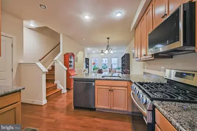 311 I Street SE, Washington, DC 20003 - Photo 7