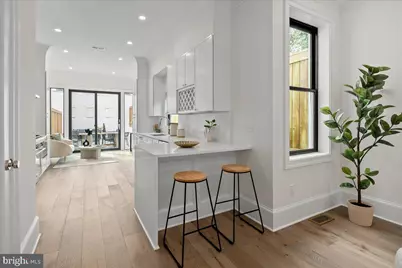 1007 C Street NE, Washington, DC 20002 - Photo 7