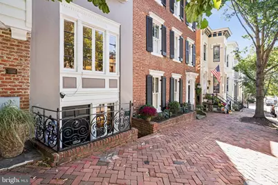 1239 30th Street NW, Washington, DC 20007 - Photo 25