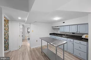 772 Harvard St NW, Washington, DC 20001 - Photo 23