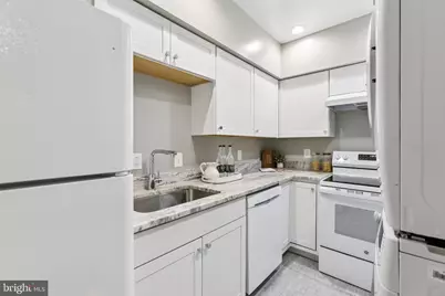 406 15th Street SE, Washington, DC 20003 - Photo 7