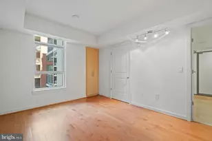 1025 1st St SE, Washington, DC 20003 - Photo 9