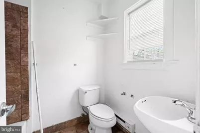 4225 Gault Place NE, Washington, DC 20019 - Photo 17