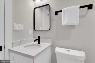 1915 Benning Rd NE, Washington, DC 20002 - Photo 17