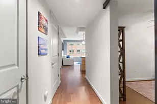 1025 1st St SE, Washington, DC 20003 - Photo 23