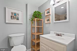 3217 Reservoir Rd NW, Washington, DC 20007 - Photo 21