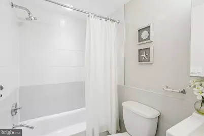 3222 NW 13th Street NW #2, Washington, DC 20010 - Photo 13