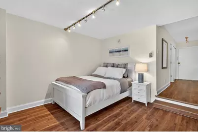 2201 L Street NW #316, Washington, DC 20037 - Photo 9