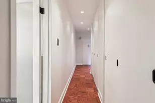 4201 Cathedral Ave NW, Washington, DC 20016 - Photo 9