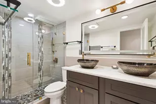 4201 Cathedral Ave NW, Washington, DC 20016 - Photo 23