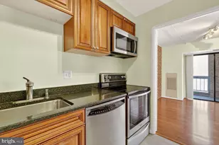 3225 Grace St NW, Washington, DC 20007 - Photo 15