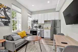 133 7th St SE, Washington, DC 20003 - Photo 5