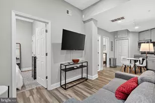 133 7th St SE, Washington, DC 20003 - Photo 11