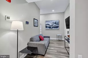 133 7th St SE, Washington, DC 20003 - Photo 9