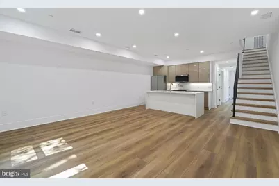 2524 41st Street NW #UNIT 2, Washington, DC 20007 - Photo 5