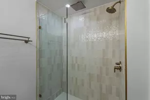 2524 41st St NW, Washington, DC 20007 - Photo 21