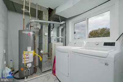 2425 Skyland Place SE, Washington, DC 20020 - Photo 17