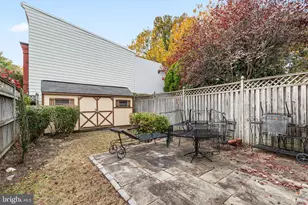 351 11th St SE, Washington, DC 20003 - Photo 25