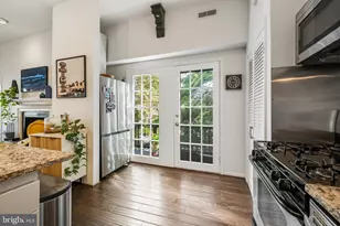 3742 Jocelyn St NW, Washington, DC 20015 - Photo 9