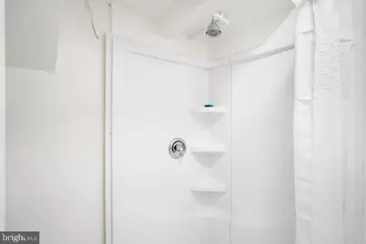 1729 L Street NE, Washington, DC 20002 - Photo 19