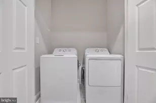 1121 48th Pl NE, Washington, DC 20019 - Photo 17