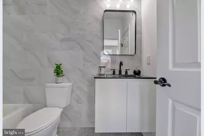 1121 48th Place NE, Washington, DC 20019 - Photo 13