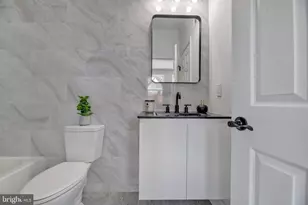 1121 48th Pl NE, Washington, DC 20019 - Photo 13