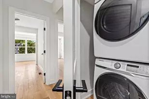 3525 16th St NW, Washington, DC 20010 - Photo 25