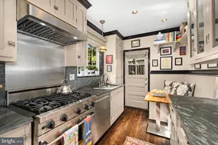 4438 Lowell St NW, Washington, DC 20016 - Photo 7