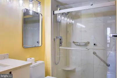 701 Pennsylvania Avenue NW #1114, Washington, DC 20004 - Photo 21