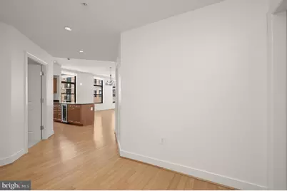 2425 L Street NW #617, Washington, DC 20037 - Photo 3