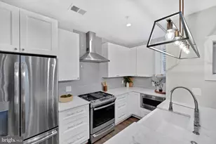 1419 Upshur St NW, Washington, DC 20011 - Photo 9