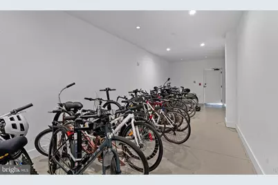 1016 17th Place NE #7, Washington, DC 20002 - Photo 25