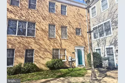 806 Hr Drive SE, Washington, DC 20032 - Photo 1