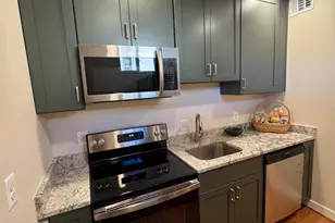 633 18th St NE, Washington, DC 20002 - Photo 5