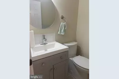 633 18th Street NE, Washington, DC 20002 - Photo 7