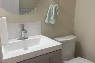 633 18th St NE, Washington, DC 20002 - Photo 7